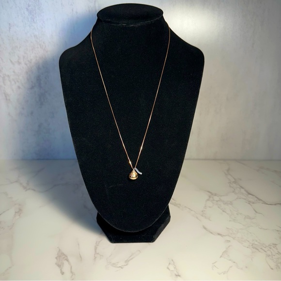 14K Rose Gold Hersey’s Kiss 3D Pendant + 10K Rose Gold 20in Chain - Picture 1 of 5